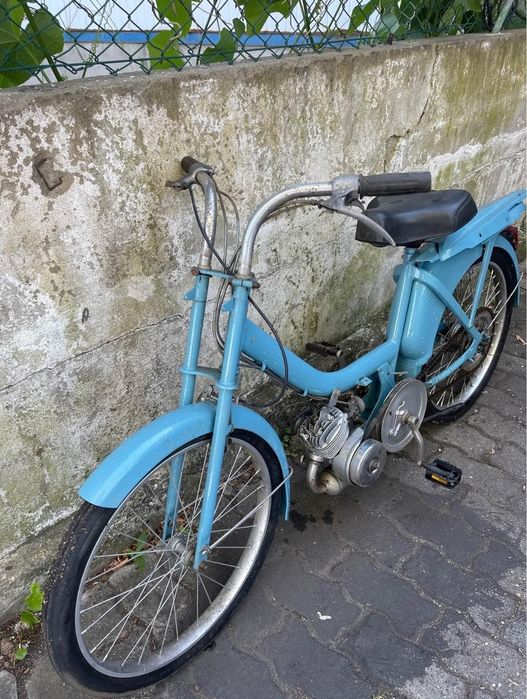 Mobylette motobecane