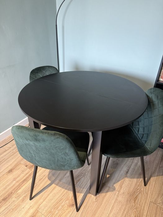Stół rozkładany czarny + 4 krzesła | zestaw loft