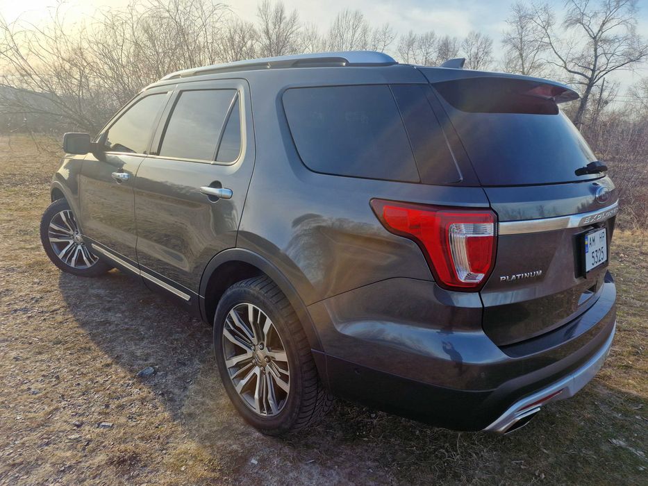 Ford Exploere Platinum 2017 Максимальная комплектация
