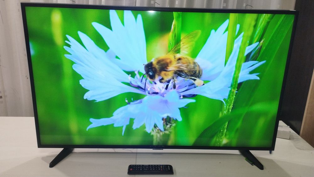 Телевізор Samsung ue43nu7090