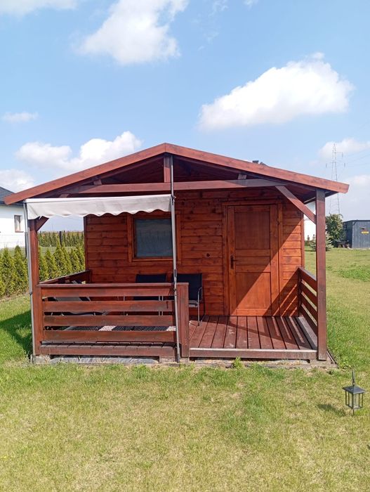Drewniany domek letniskowy/altanka