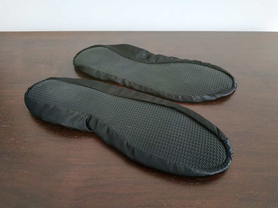 Sabrinas pretas elásticas