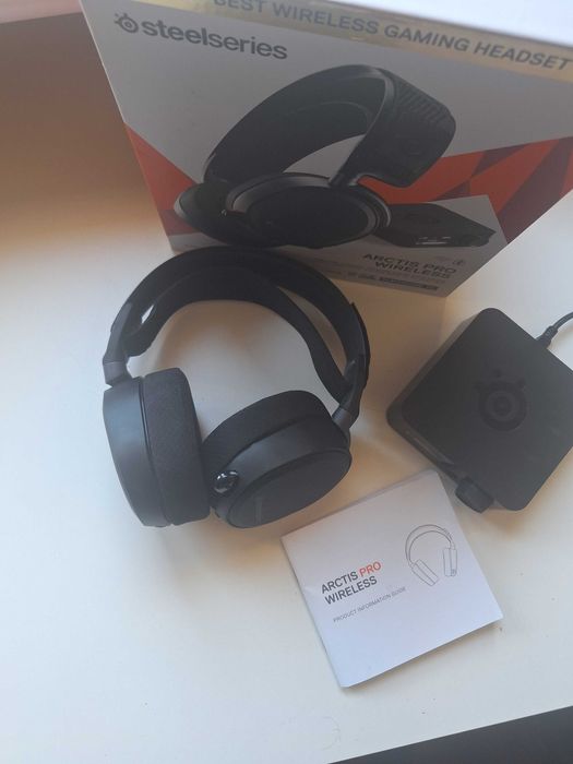 SteelSeries Arctis Pro Wireless | Komfortowe słuchawki bezprzewodowe z opcją używania na kablu |
