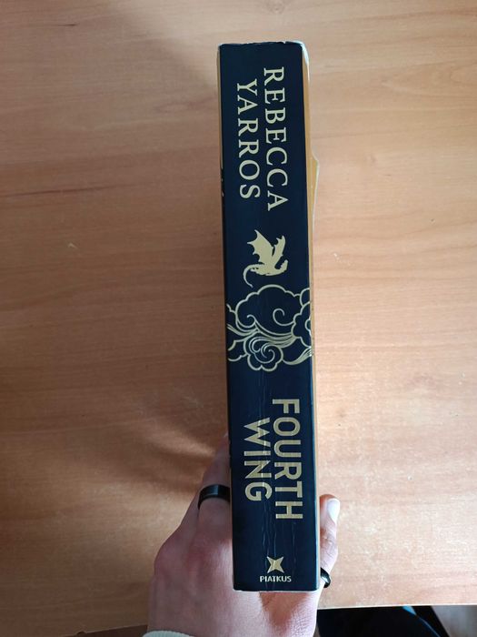 Fourth Wing, by Rebecca Yarros