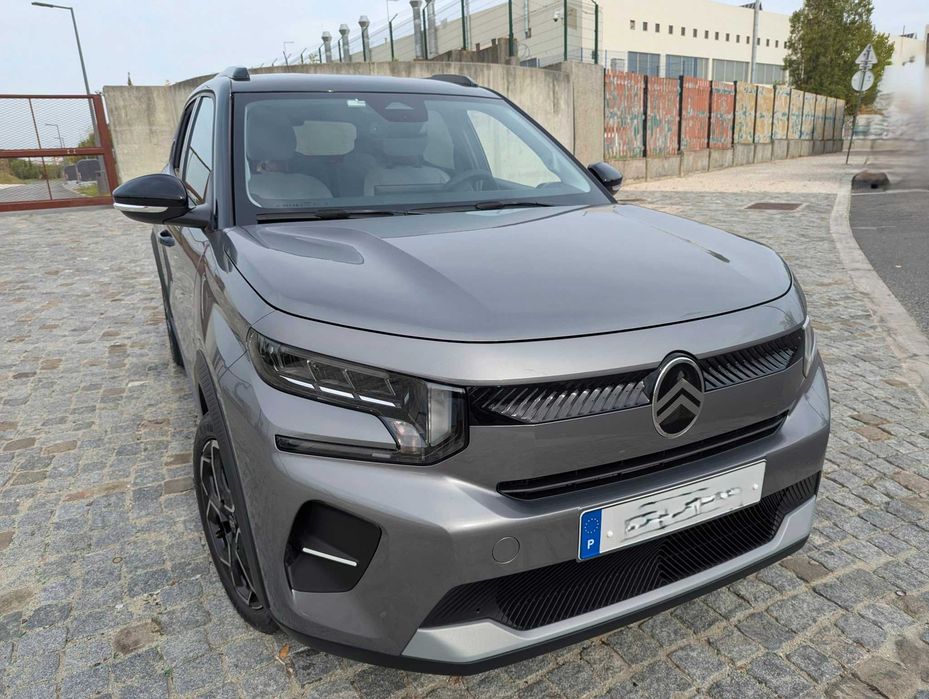 Citroën C3 Turbo MAX 2025 Gasolina Cinza Completo 1 ano de uso 8.000km