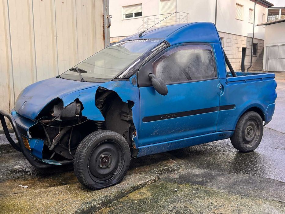 AIXAM PICK UP ACIDENTADA peças e acessorios