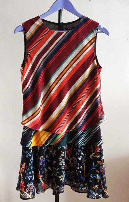 Desigual Naticos Sukienka z falbanami rozmiar 40