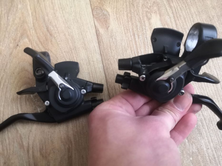 Моноблоки, переключатели, манетки shimano deore xt st m739