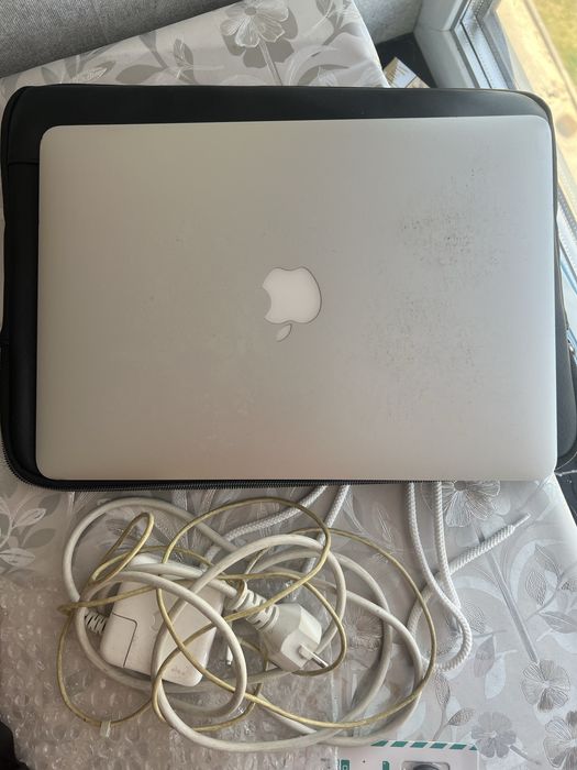Ноутбук Apple MacBook Air