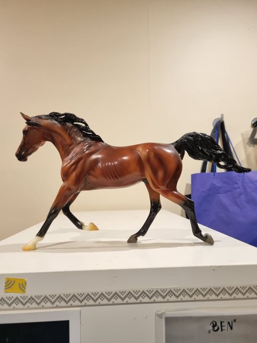 Figurka konia Breyer Traditional LV Integrity