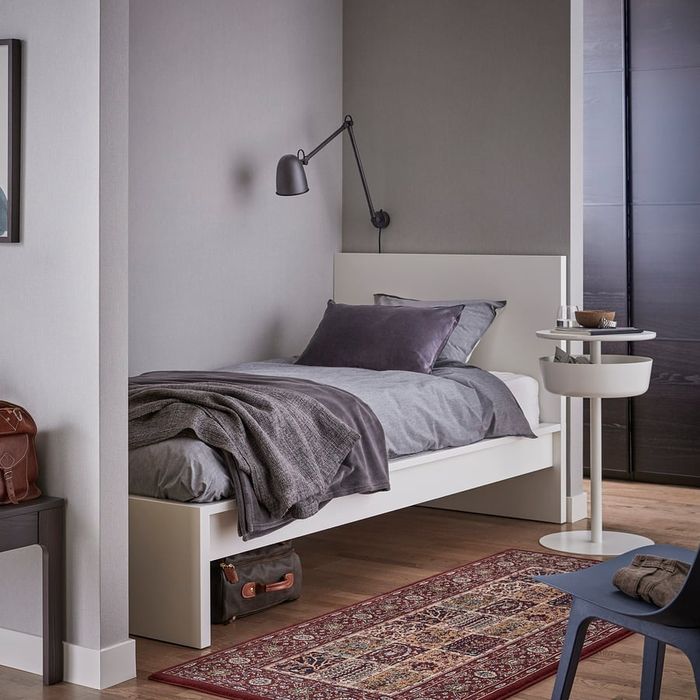 Cama Malm 90x200 com estrado