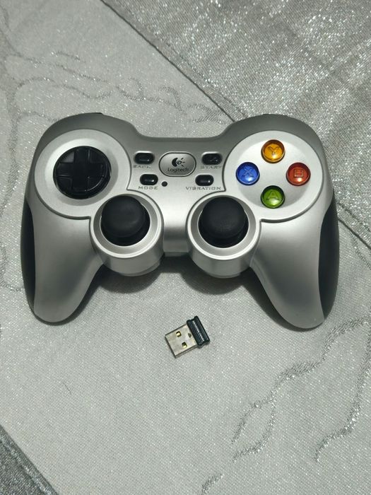 Logitech Controller64739992560898120