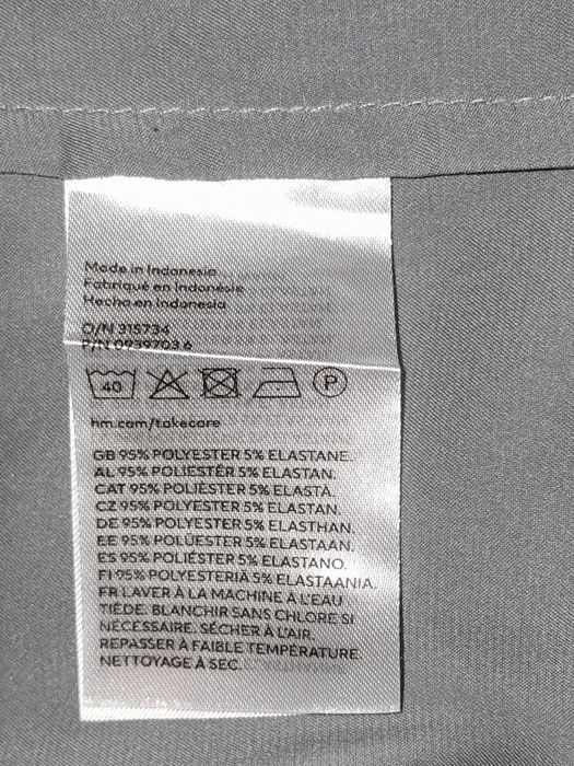 Продам шёлковую блузу 56 размера