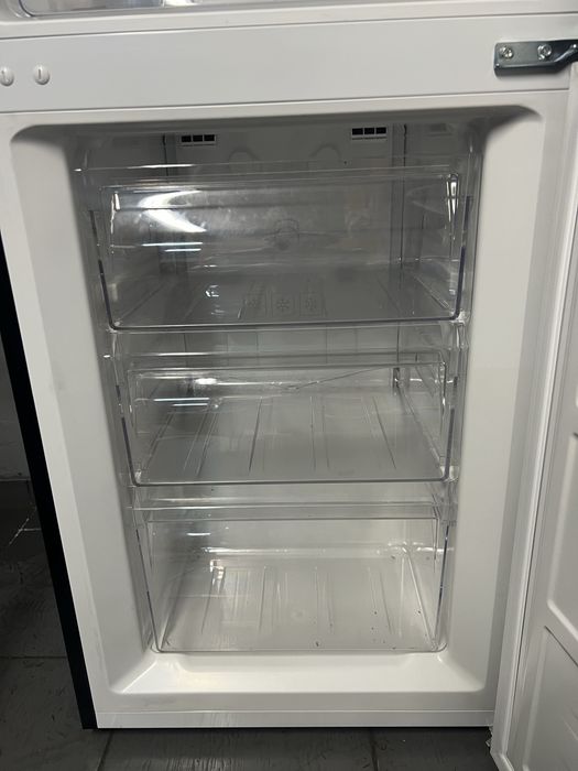 Lodówka Czarna MPM 180Cm No Frost
