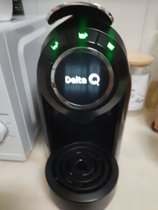 Máquina cafe delta q