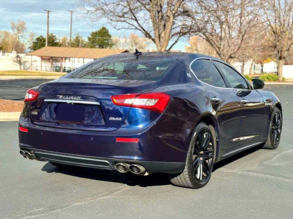 Maserati Ghibli S      2017