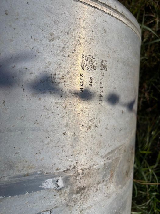 Zbiorniki Volvo Mercedes