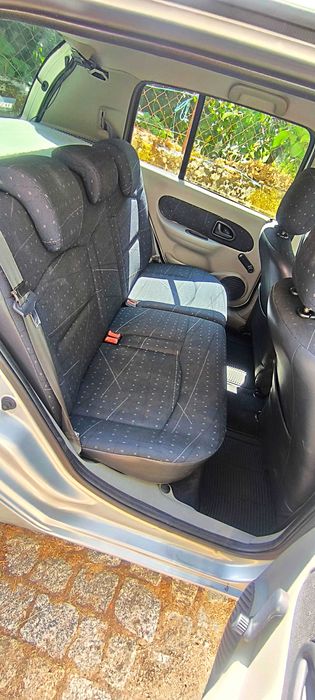 Renault Clio II - 1.2 16v de 2001