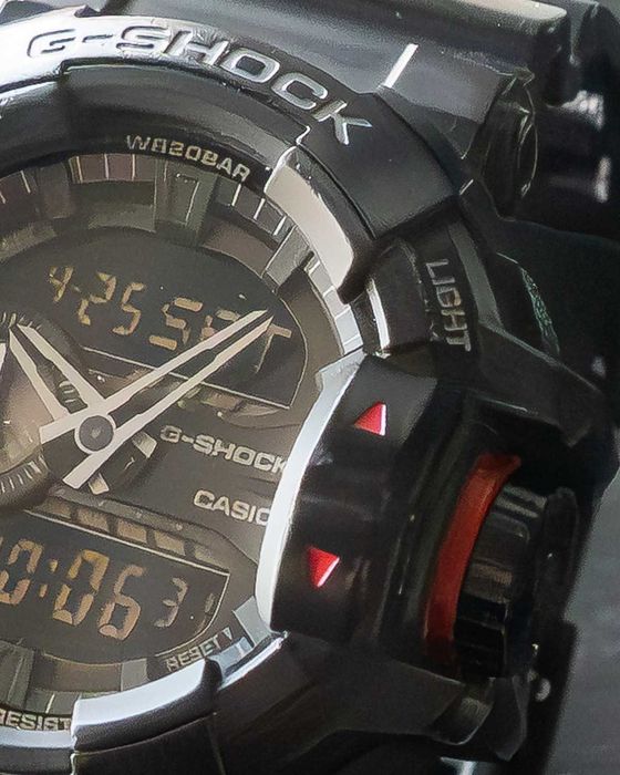 Zegarek Casio G-Shock model GA-400