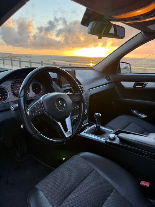 Mercedes-Benz C 250 — fotografia 7