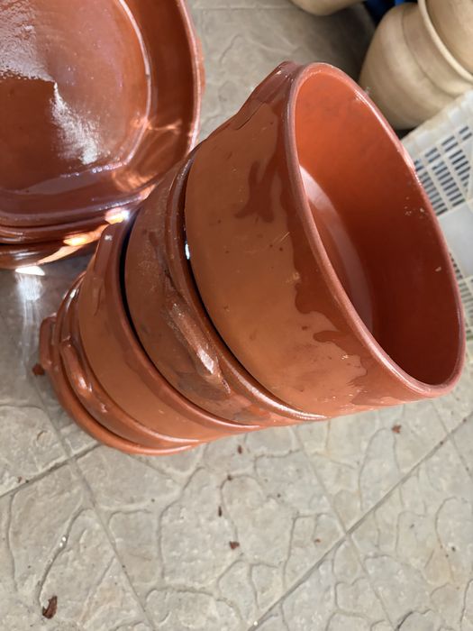 Conjunto de tachos de barro