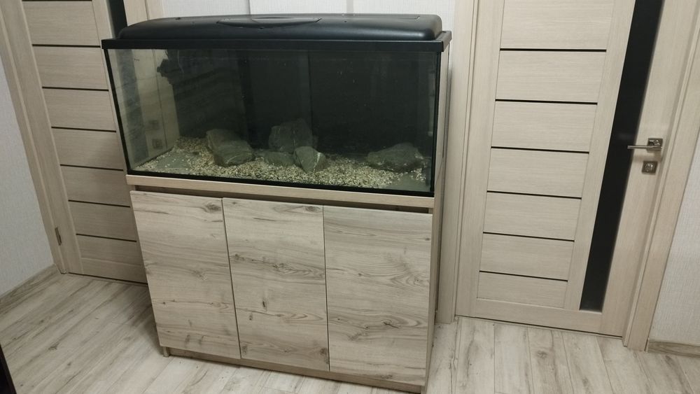 Аквариум 240 литров и тумба