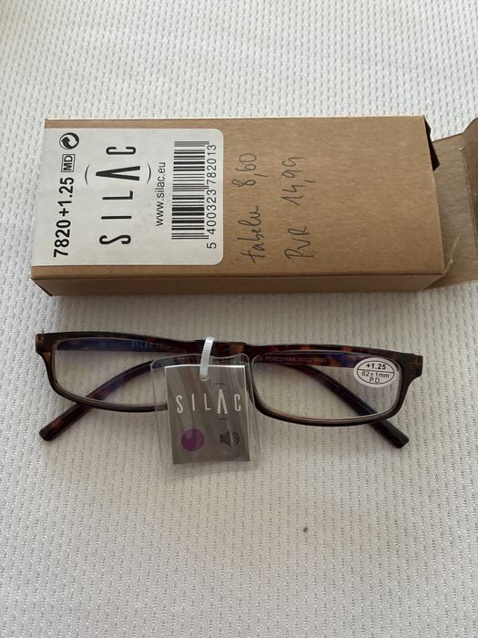 Oculos graduados, novos com etiqueta de ver ao perto