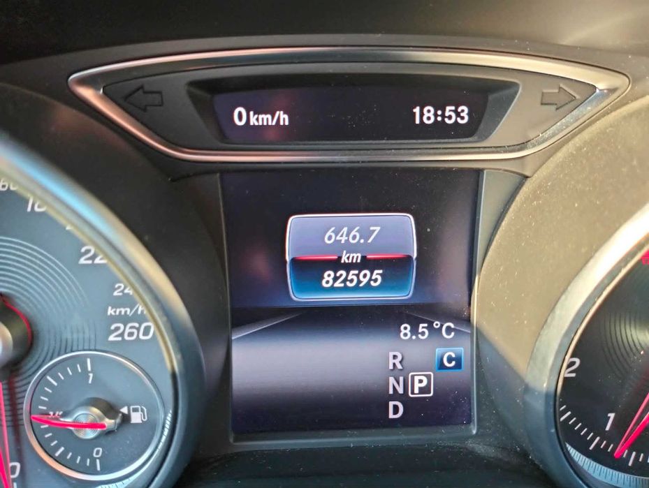 Mercedes Benz GLA 250