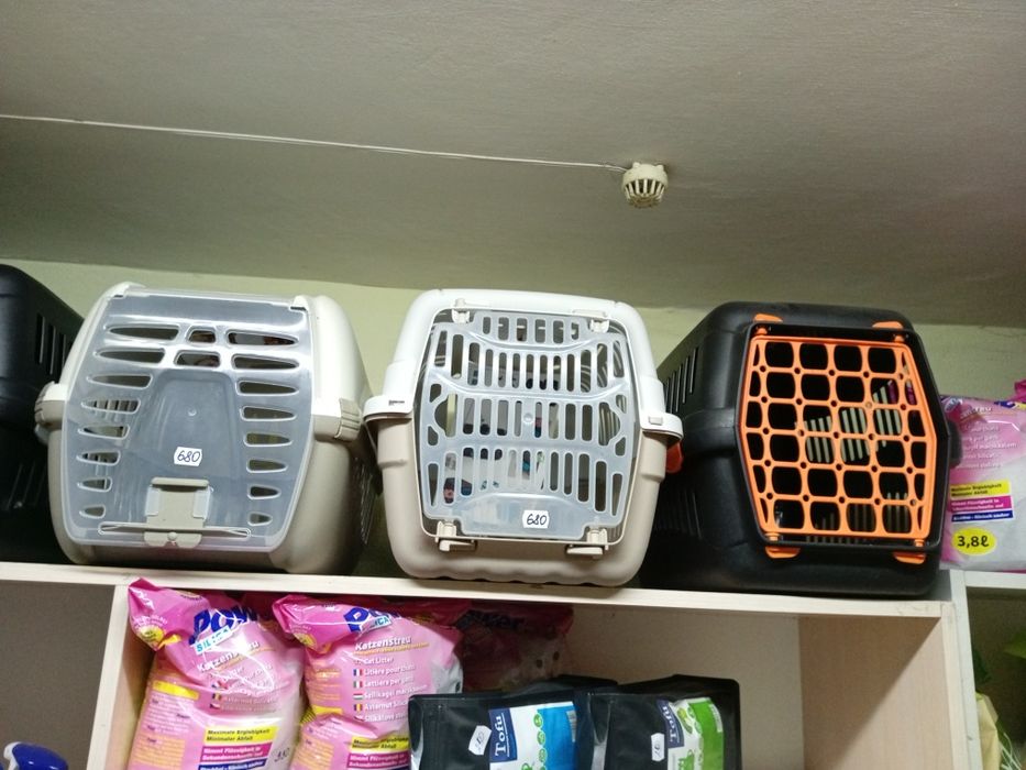 Переноска для котов и собак до 6 кг