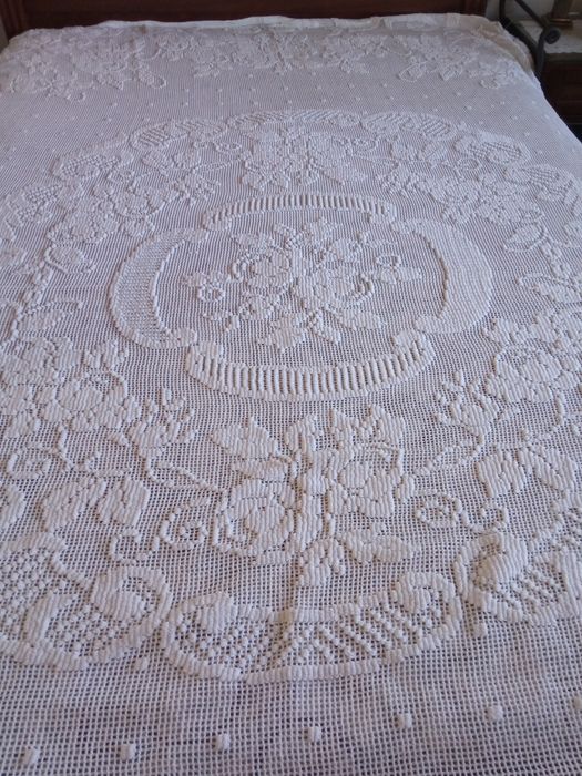 Coberta branca nova de renda industrial