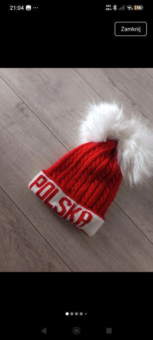 Czapka z napisem Polska damska