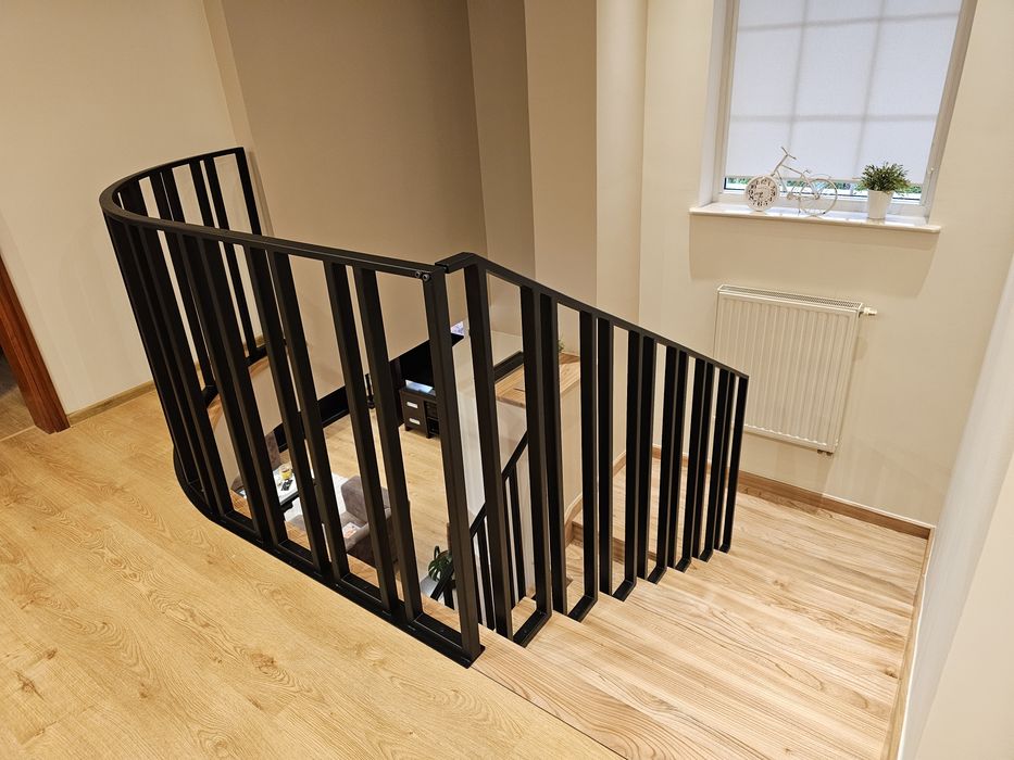 Barierki balustrady poręcze