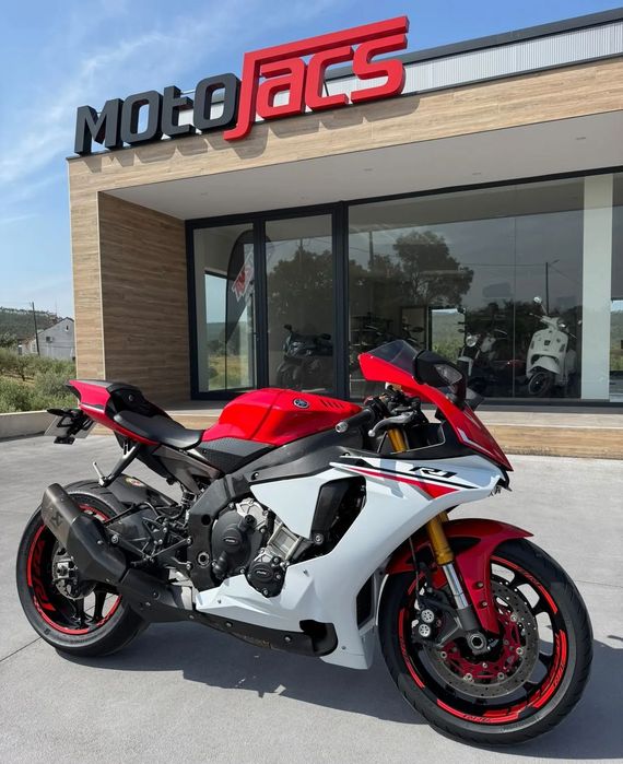 Yamaha YZF  R1