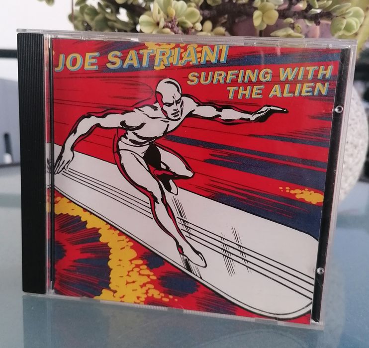 JOE SATRIANI - Surfing With The Alien (Cd)