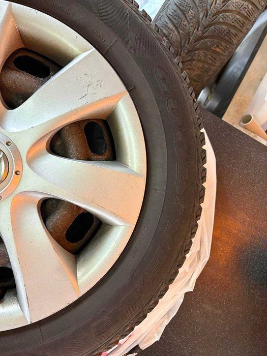 Продам Б/у Колеса 195-65-R15 4500 за всі!