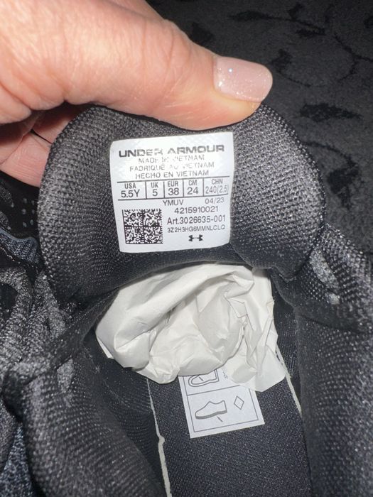 Кросівки Under Armour 38 розмір
