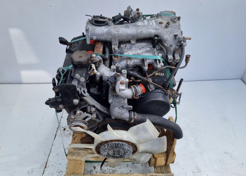 Mitsubishi Pajero GDI 6G74 двигун мотор