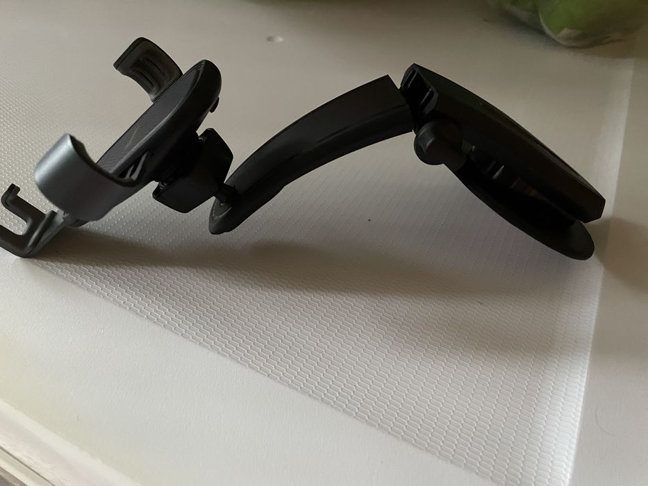 Apoio para telemovel universal em caixa como novo