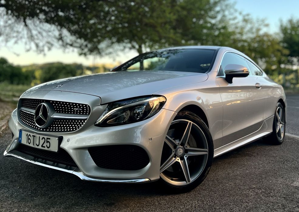 Mercedes-Benz C250d Coupé 9G Tronic AMG Line (2017) — Excelente Estado