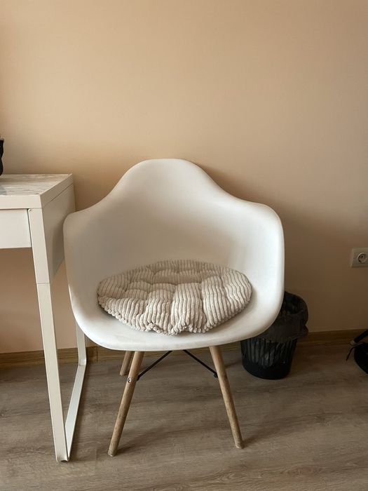 Стілець стул клієнту