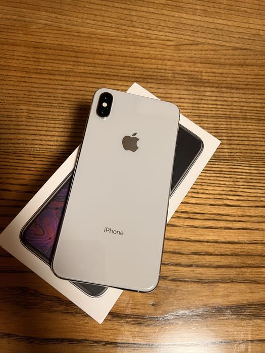 iPhone XS max 64 гб