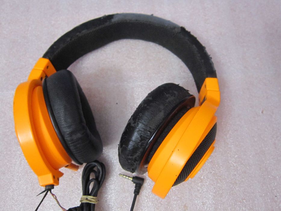 Słuchawki nauszne przewodowe Razer Kraken Pro Neon jeden głośnik gra 3