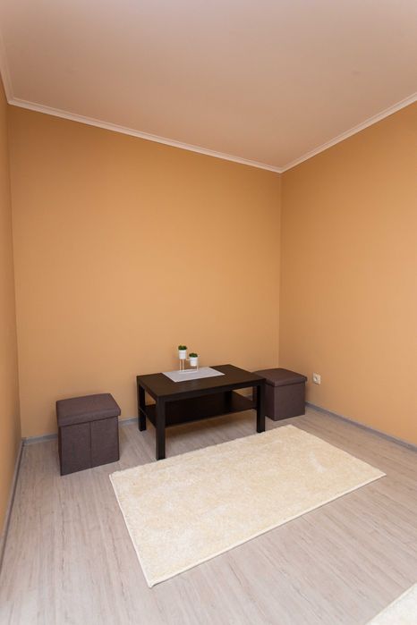 Бам. Поруч парк. Власник. Звітні документи. Квартира подобово