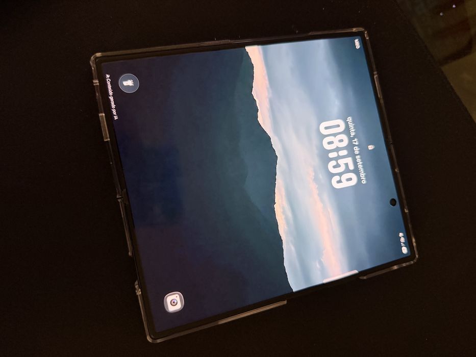 Samsung Z Fold 8 Ultra - Cinza