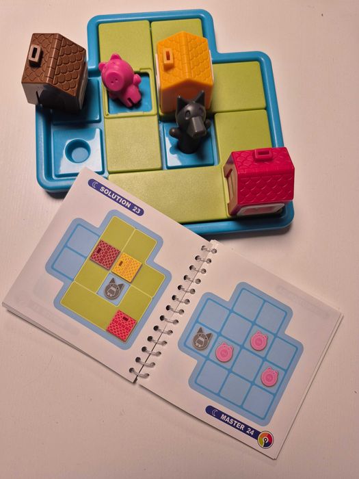 Gra logiczna 3  małe świnki