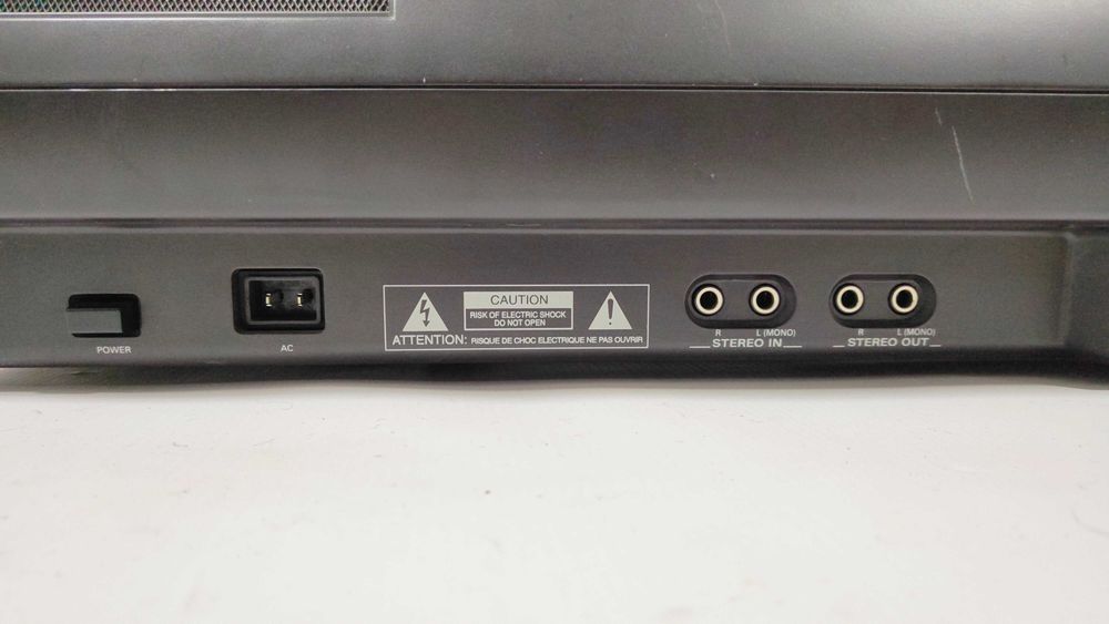 Roland E-96 Inteligent