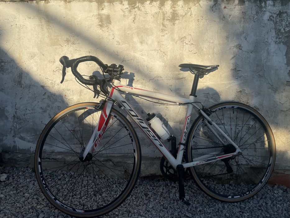 Bicicleta de estrada coluer