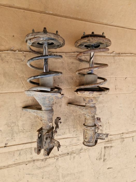 Amortyzatory sprężyny przednie mcphersony przód 2.0 i-vtec Honda FR-V