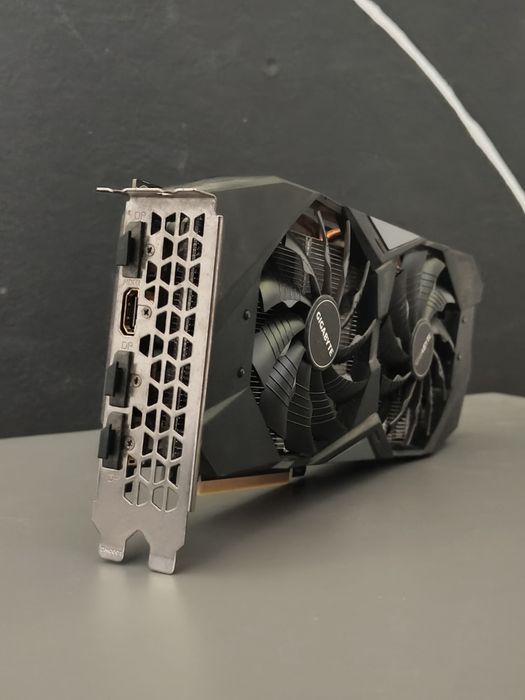 Відеокарта RTX 2060 Super 8GB