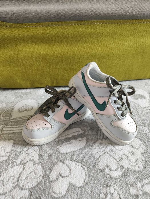 Шкіряні дитячі кросівки Nike